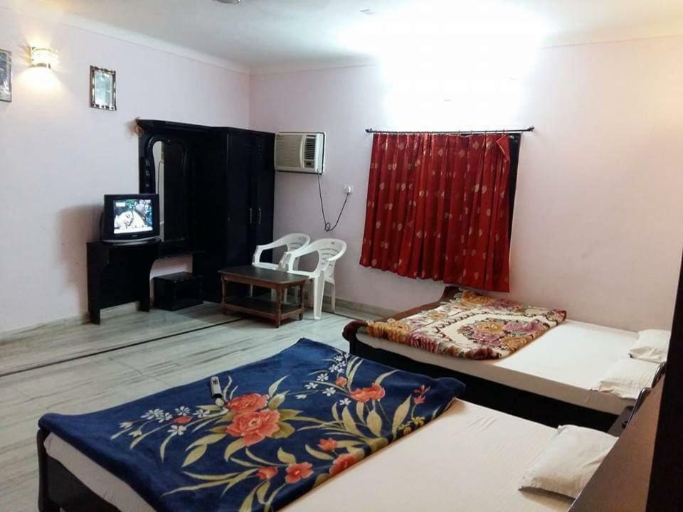 Hotel Shreeji Sharan Nāthdwāra Extérieur photo